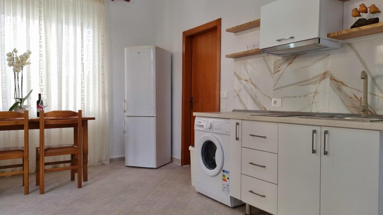 Green Villa Vlorë エクステリア 写真